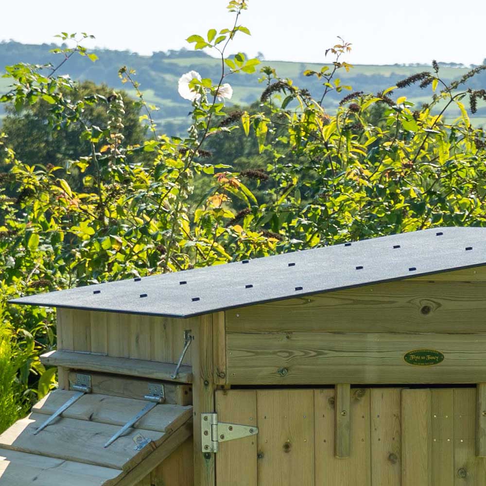 The Flyte Aviary Grand Chicken Coop