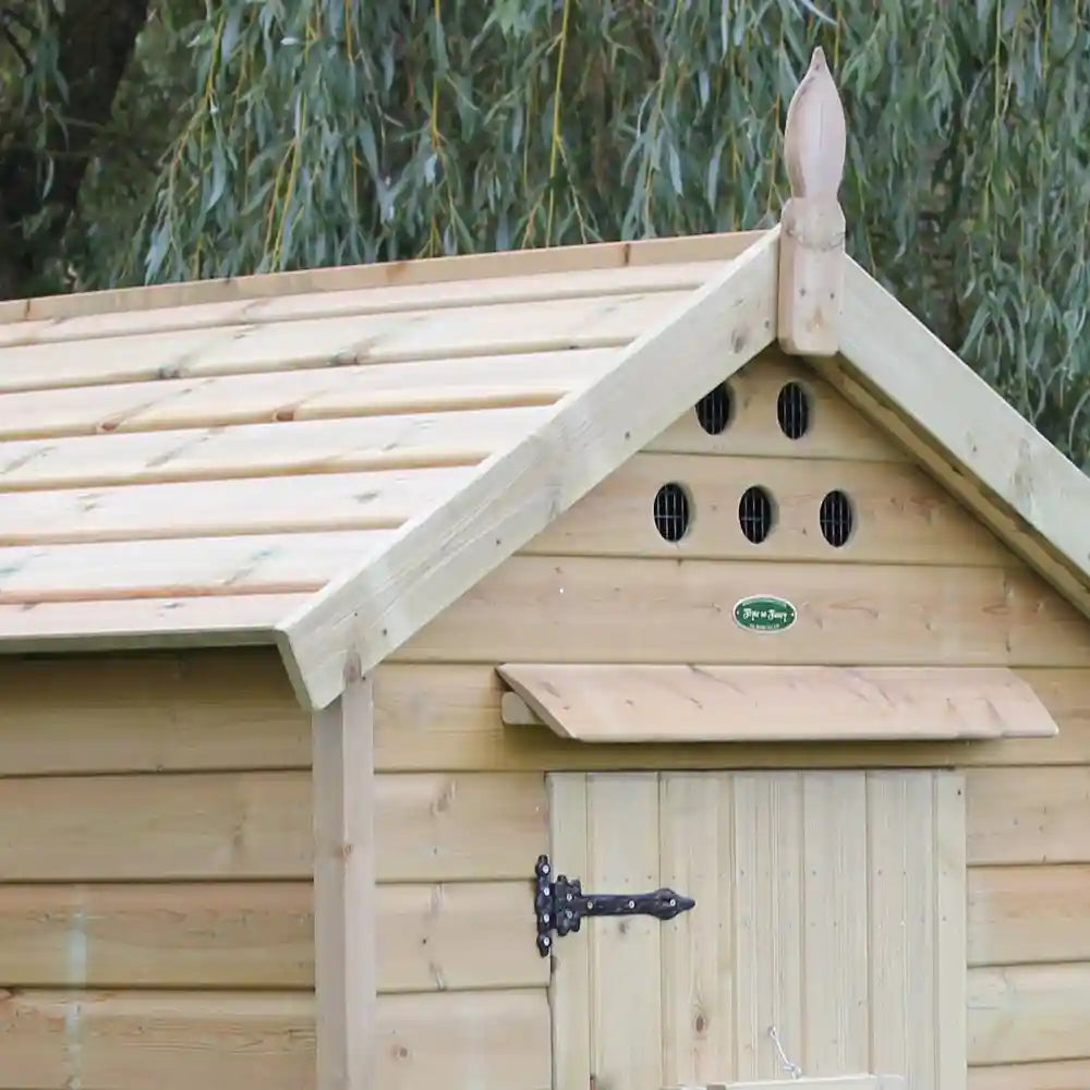 Timber roof on Granary 15 Hen House