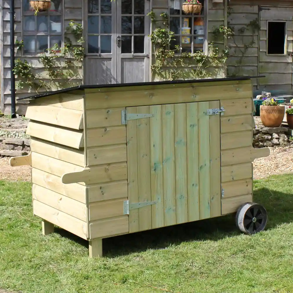 Handy 15 Hen House with wheels, without heart window