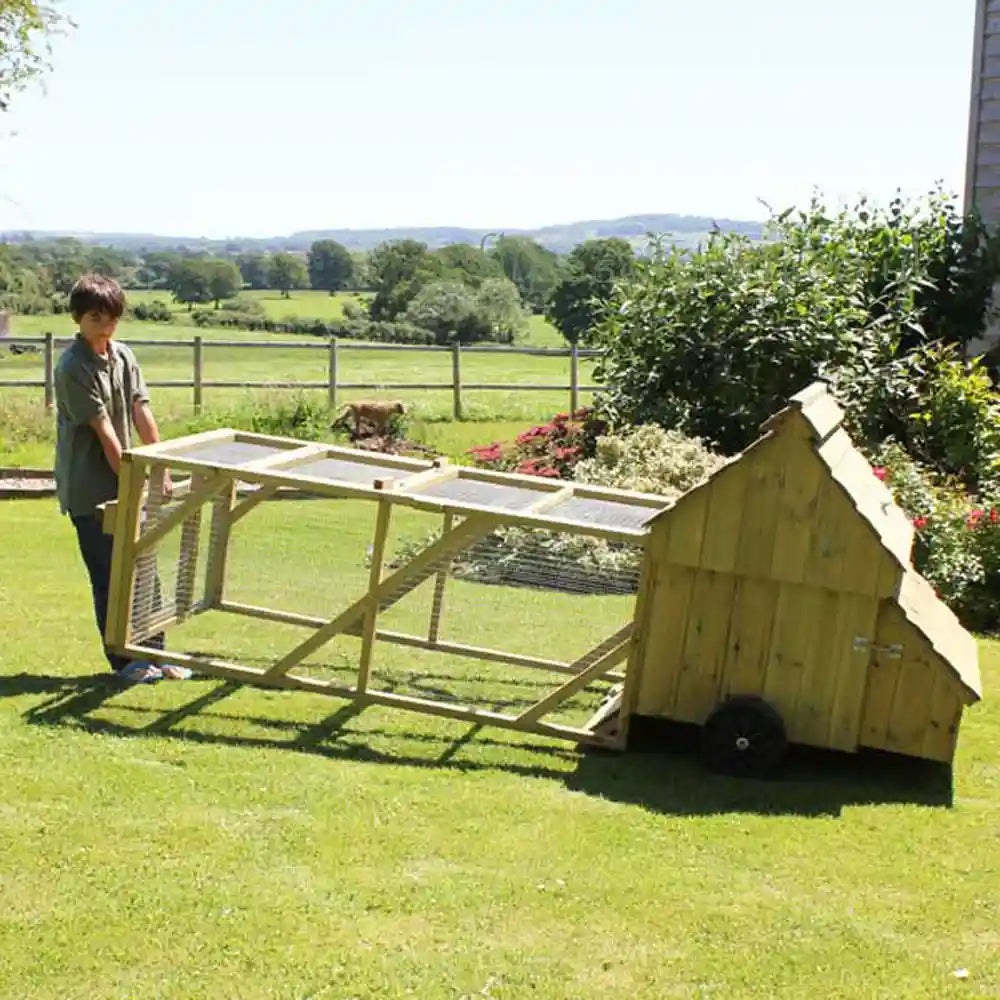 Ranger Chicken Coop - easy to pull or push