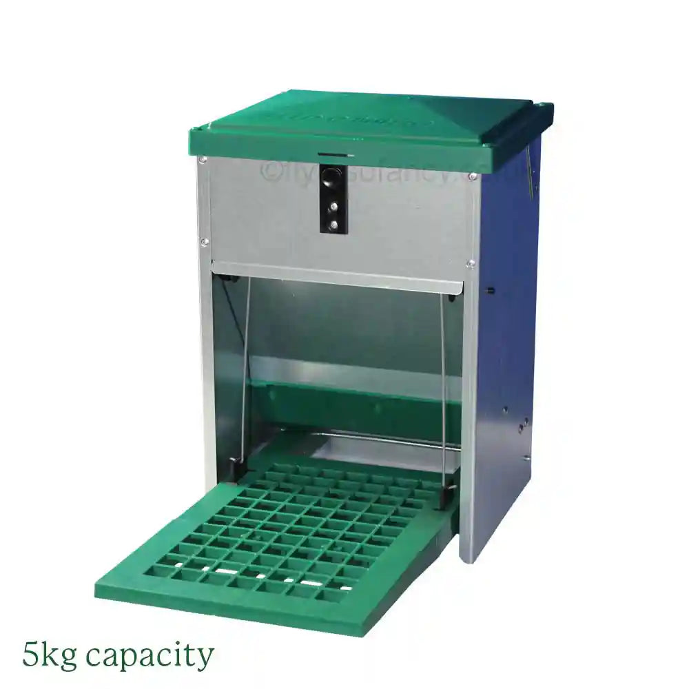 Feedomatic Vermin-Resistant Treadle Feeders