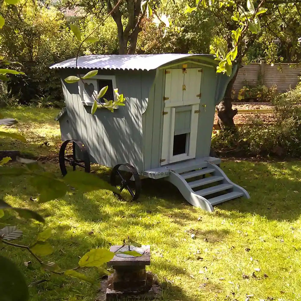 Gypsy Willow Hen House by Flyte so Fancy - side view