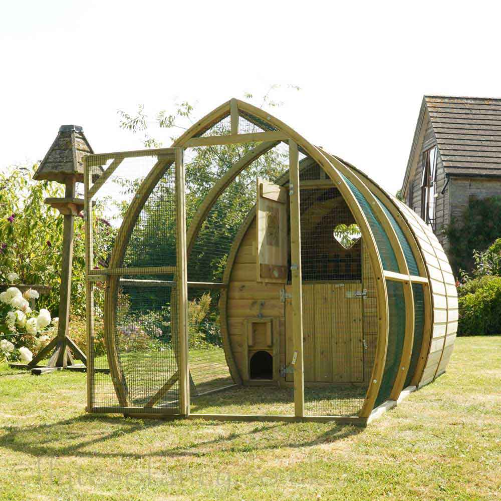 Arched Palisade Rabbit House