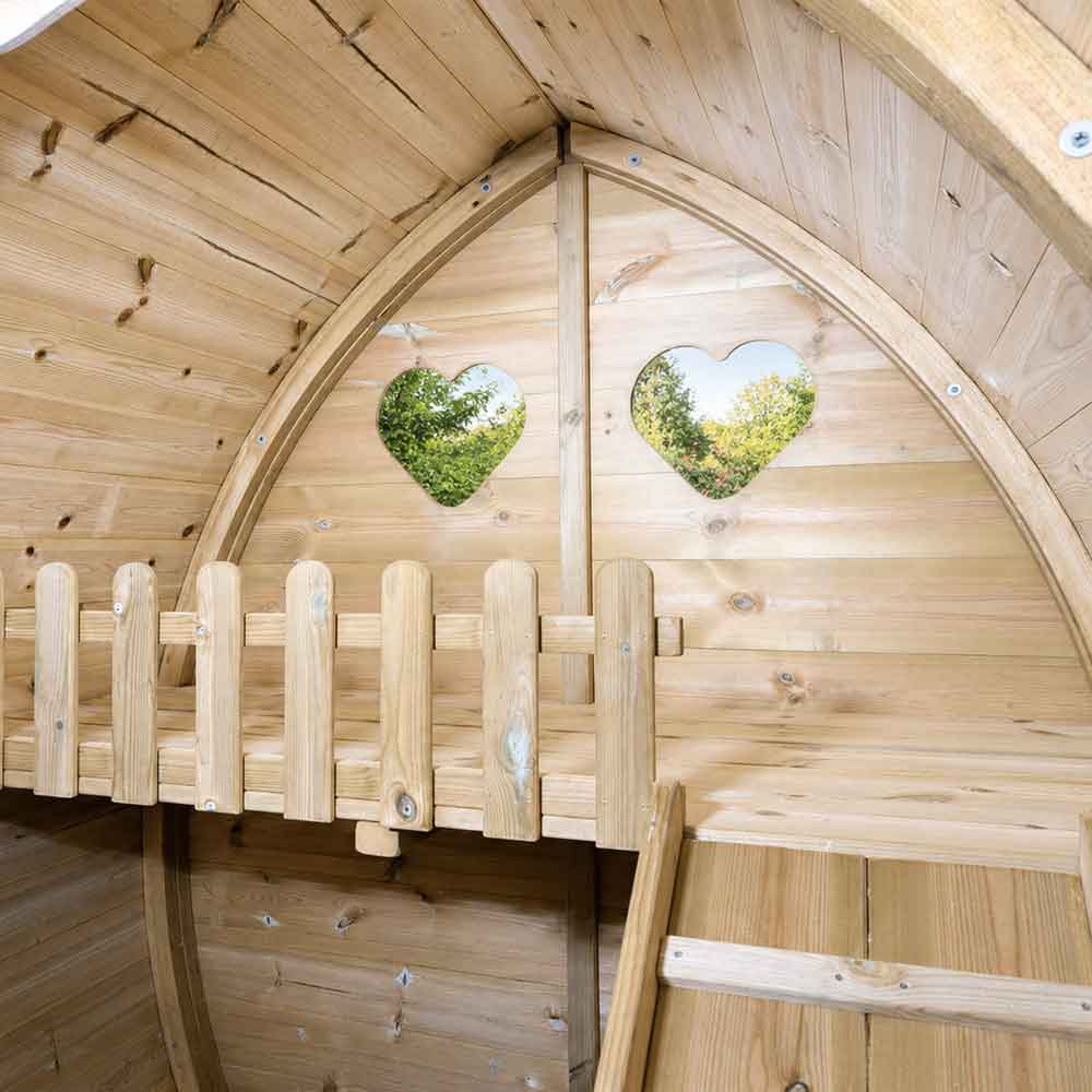 Arched Palisade Rabbit House