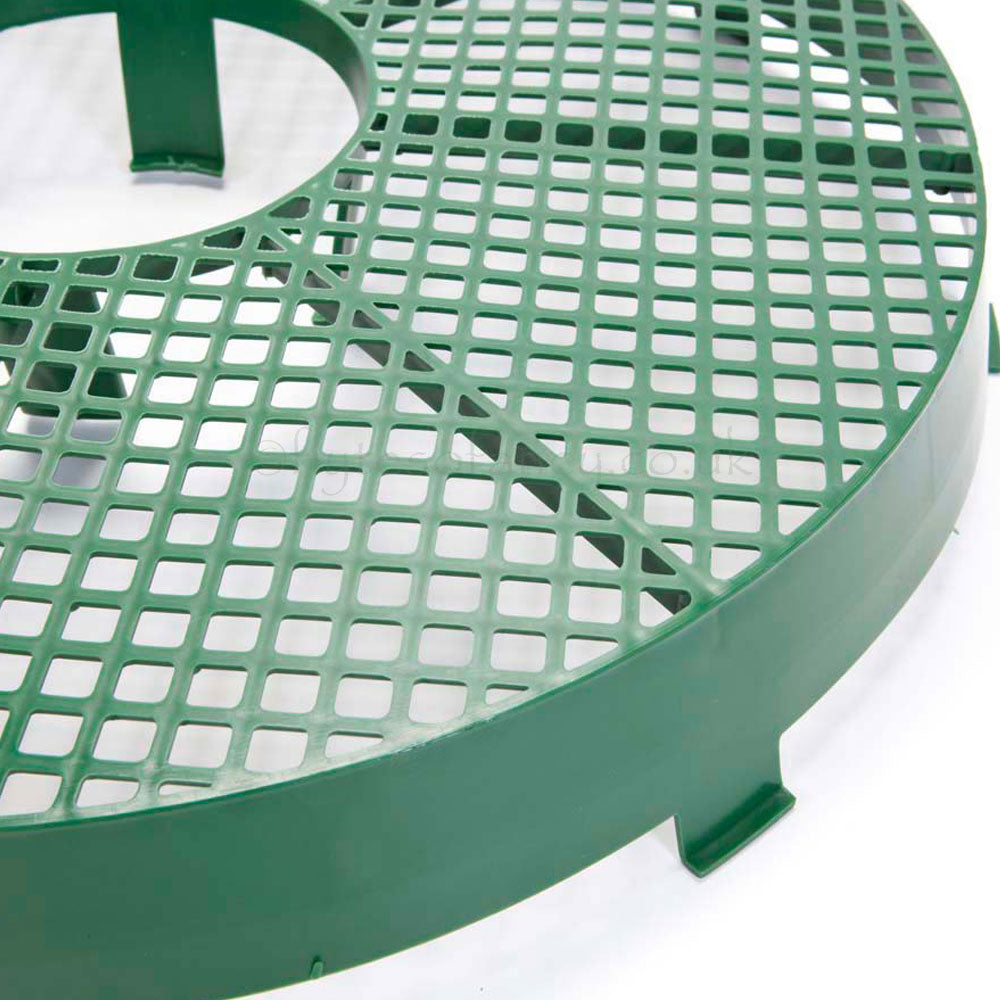 Close up detail of Plastic Stand for Drinkers and Feeders