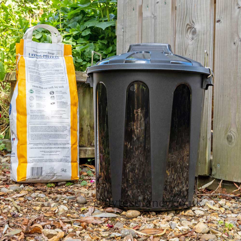 Black Plastic 21 litre Feed Bin