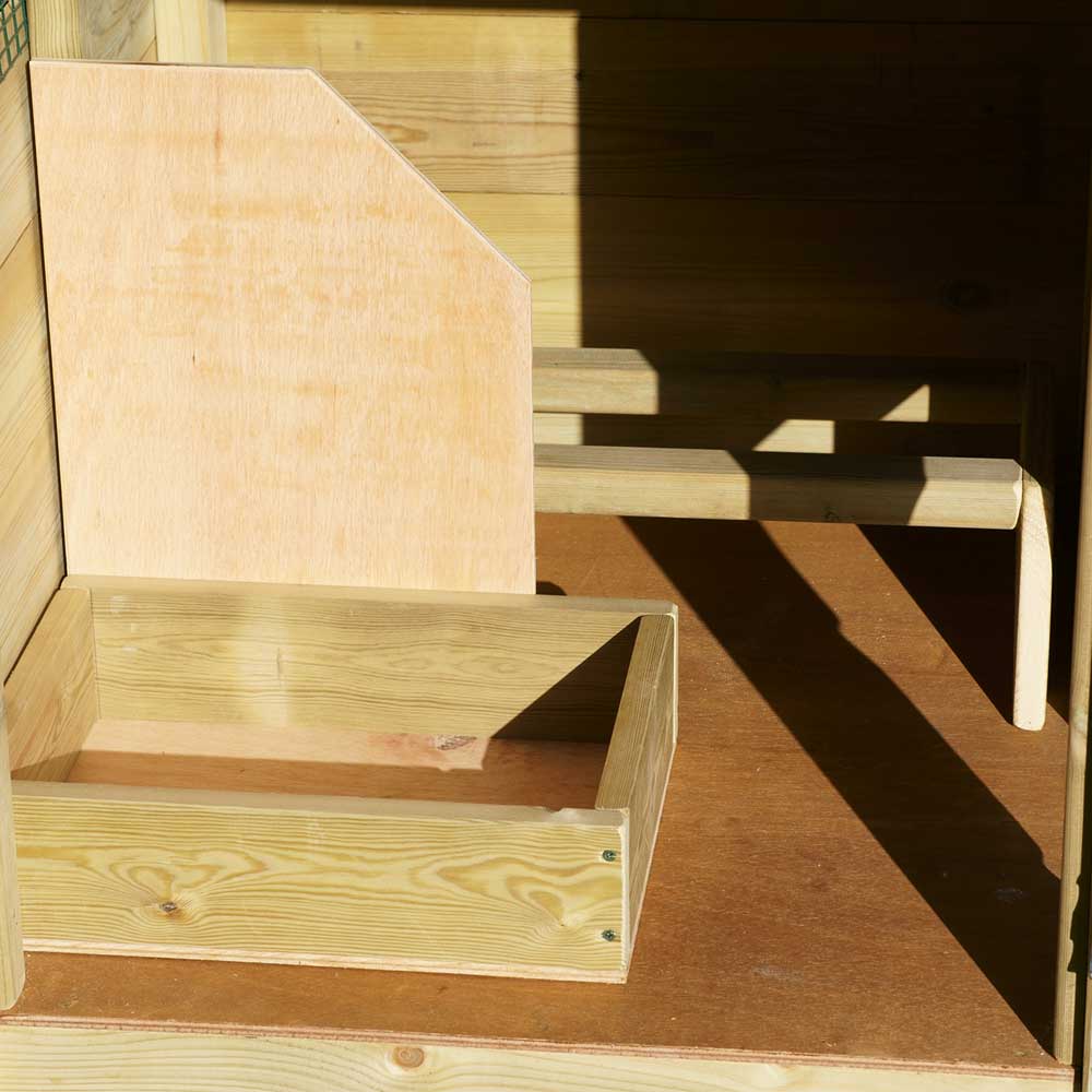 internal nest box and perches of Handy 4 Hen House