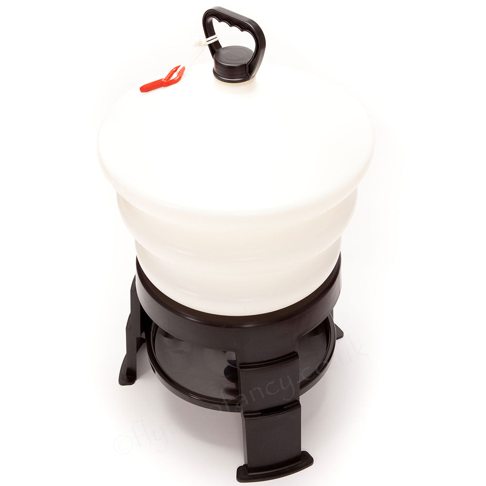 Top view of 30 litre Honeypot Poultry Drinker