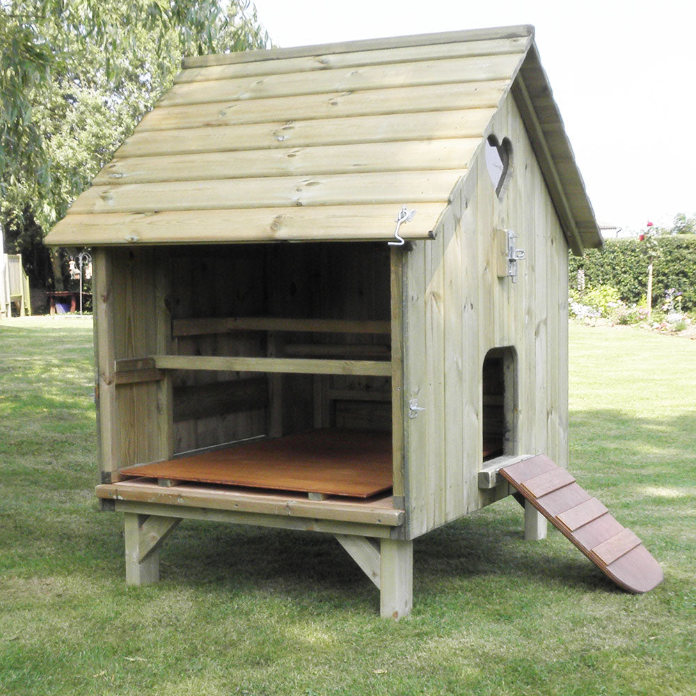 Maggie's Dozen Hen House with nest box removed