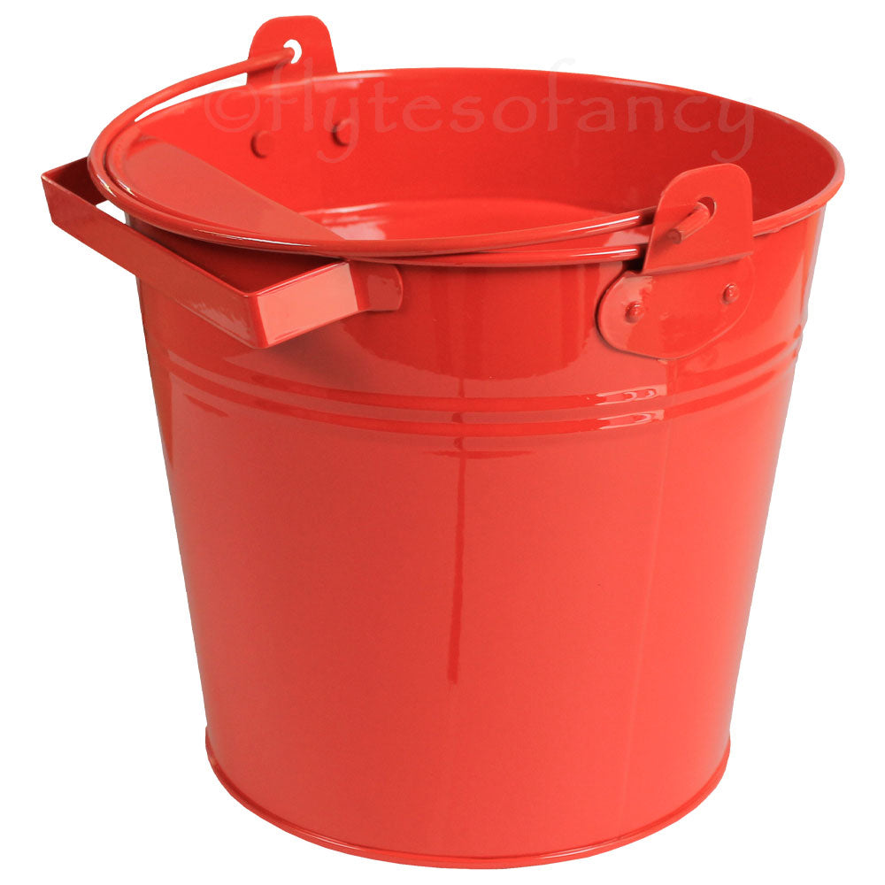 Red Metal Lying Bucket Drinker, 4 litre