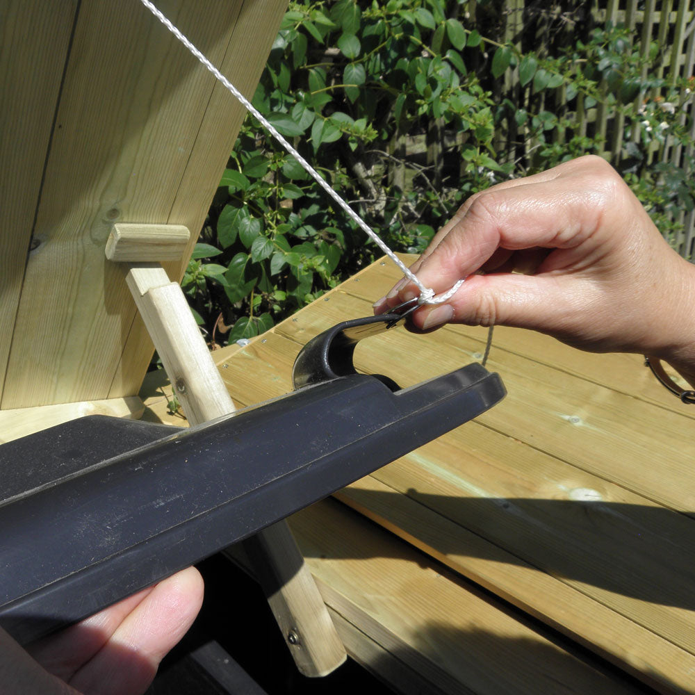 Clipping the cord in place
