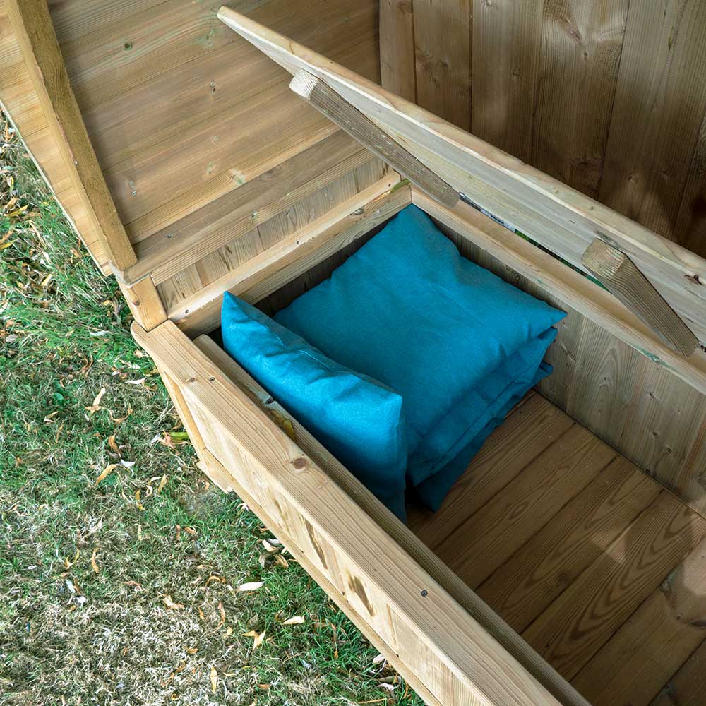 Spacious storage seat in Garden Arbour