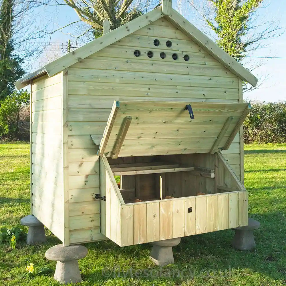 Rear nest box open Granary 25 Hen House