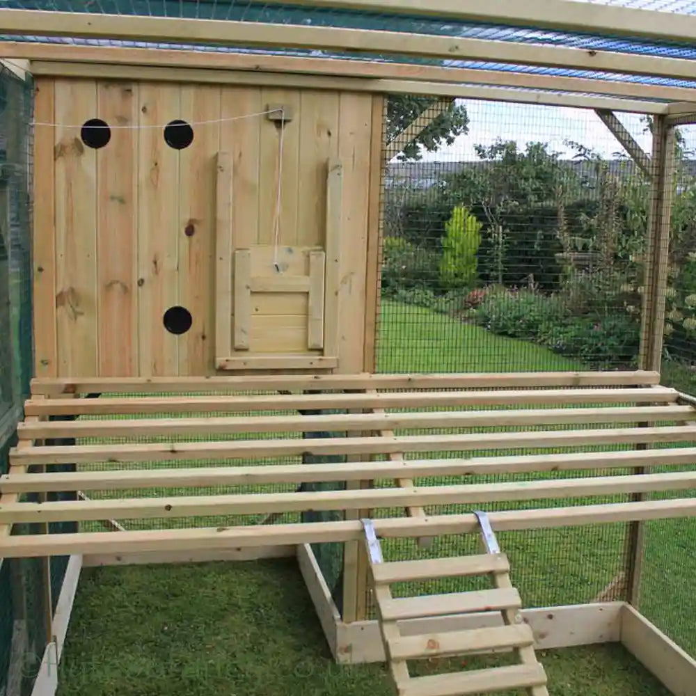 Double width day perches Flyte Aviary 8 Grand Chicken Coop