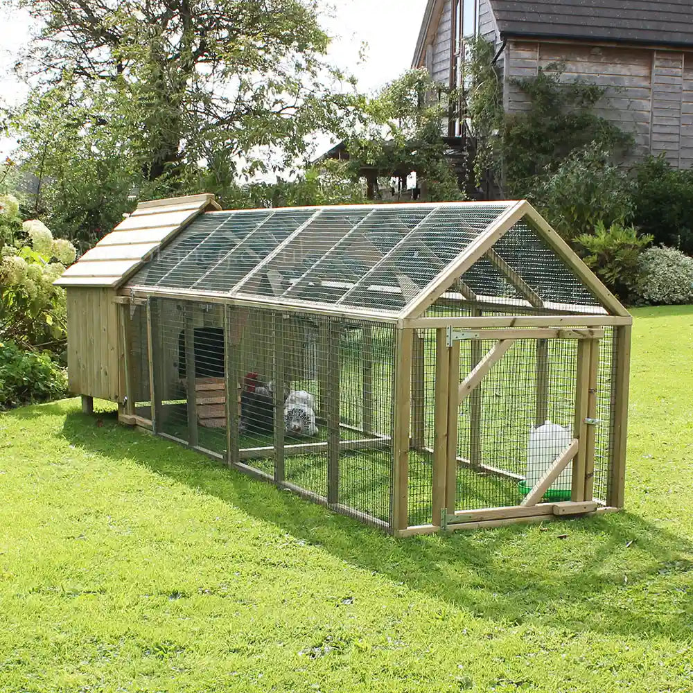 9ft Run with Maggie's Six Hen House
