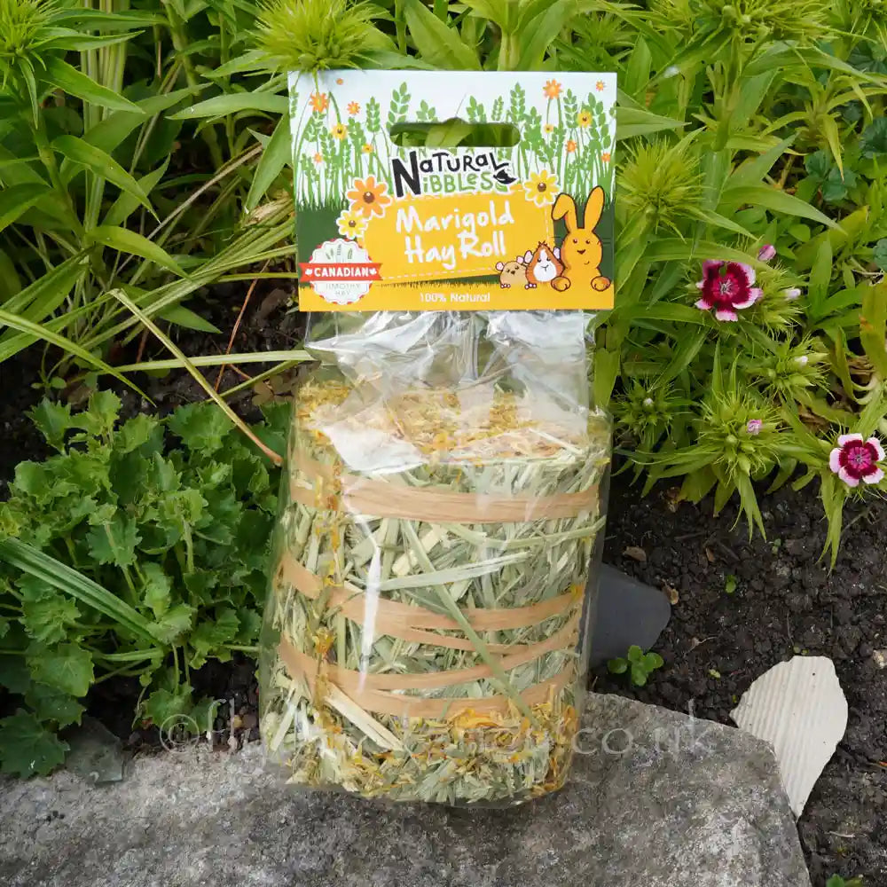 Natural Nibbles Marigold Hay Roll for Rabbits 100g