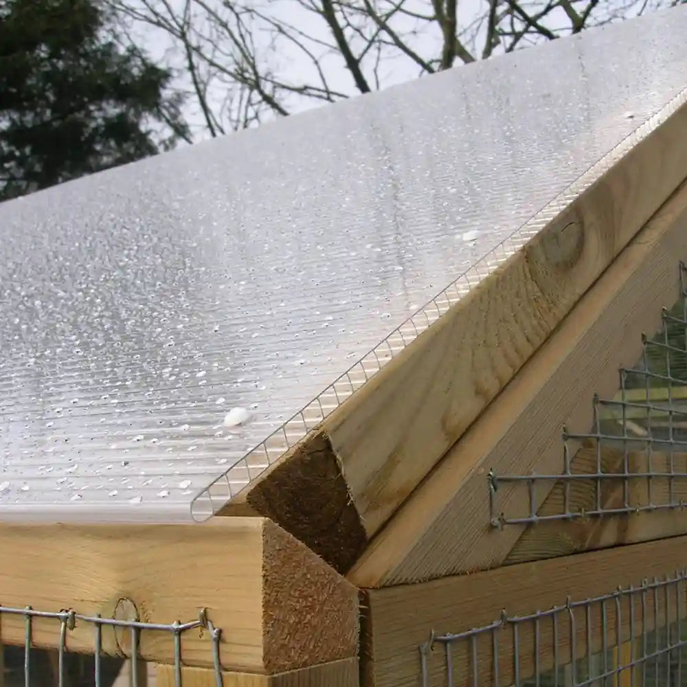 Polycarbonate Roof for Protection Pens