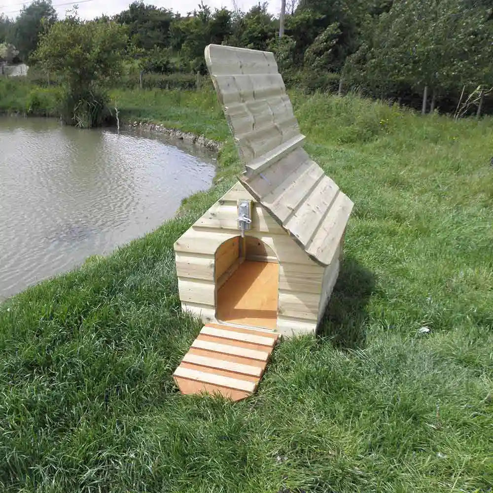 Large Puddleduck Duck House, easy access