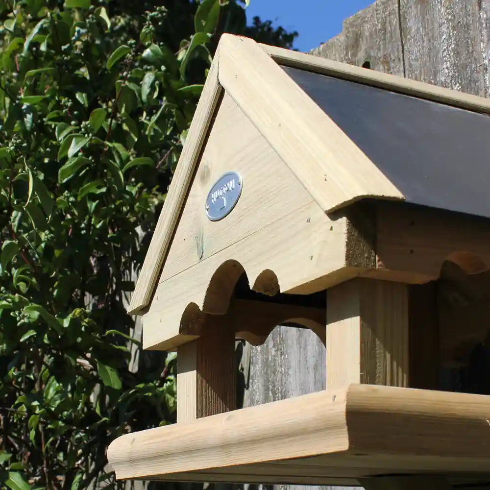 Huttons Richmond Wall Mounted Bird Table