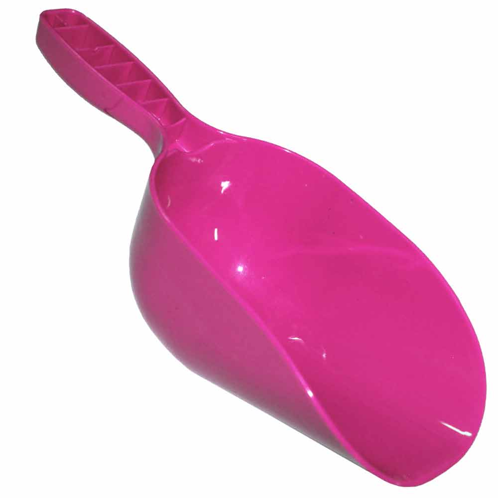 Small Plastic Feed Scoop - Pink
