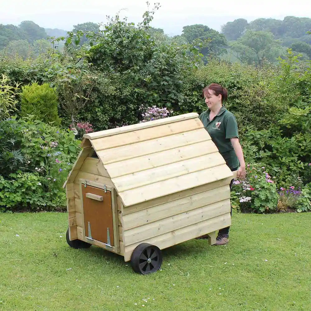 Easy to wheel Stroller Duck House