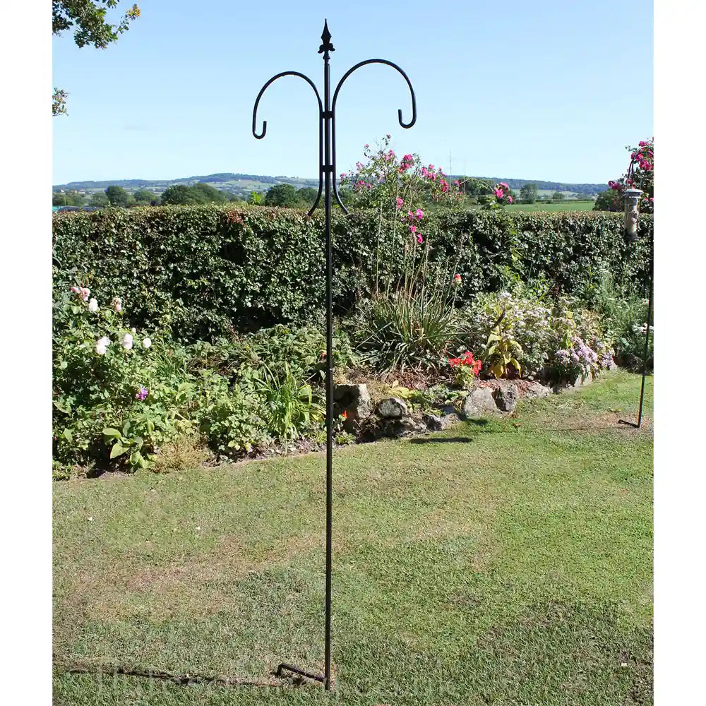 Poppy Forge 2-Way Bird Feeder Pole - whole