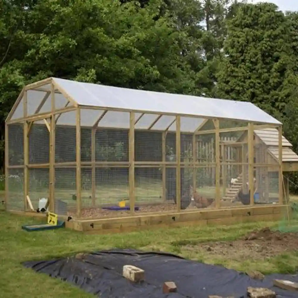 Poultry Protection Pen with polycarbonate roof