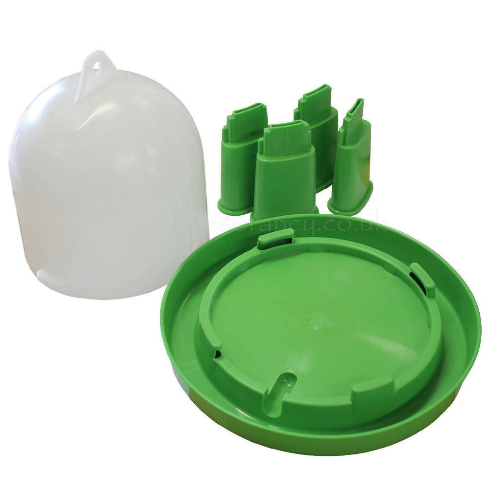 Green Bio-Plastic Drinkers for Chickens, 3.5L with legs