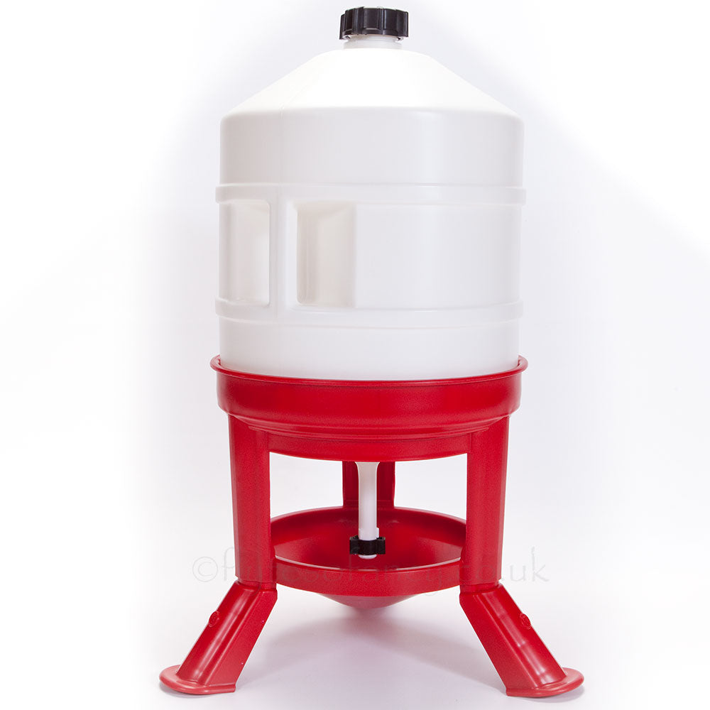 Novital Tripod Tank Drinker, 30 litre