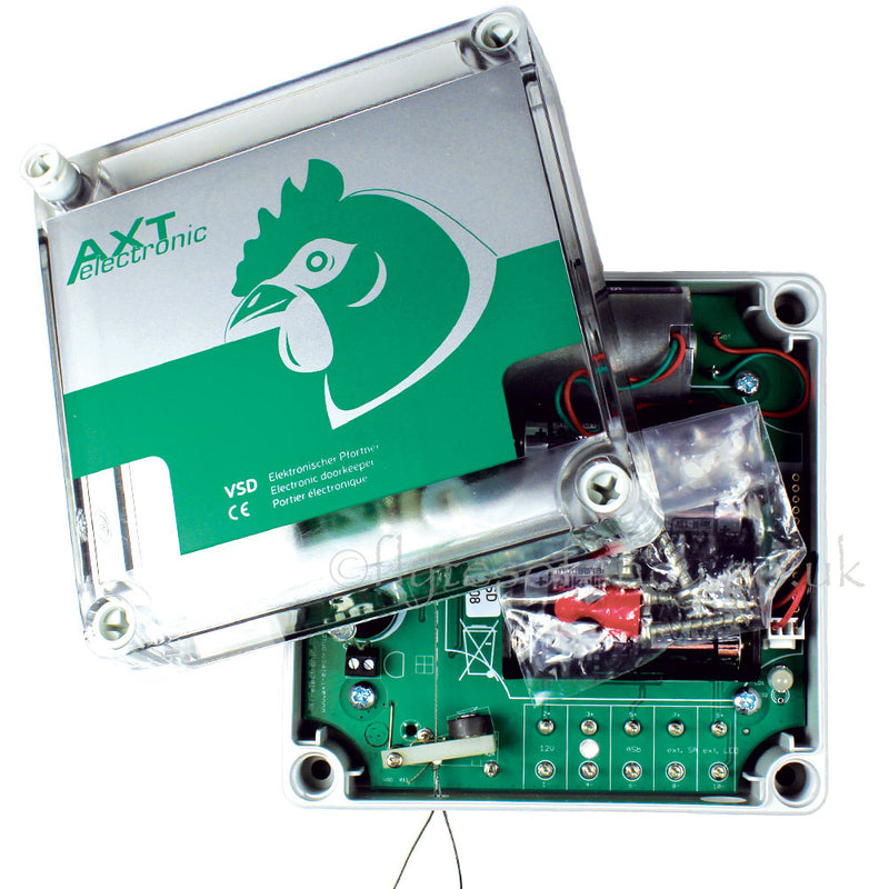 VSD Auto Pop-hole Door Opener for Hen Houses | Flyte so Fancy