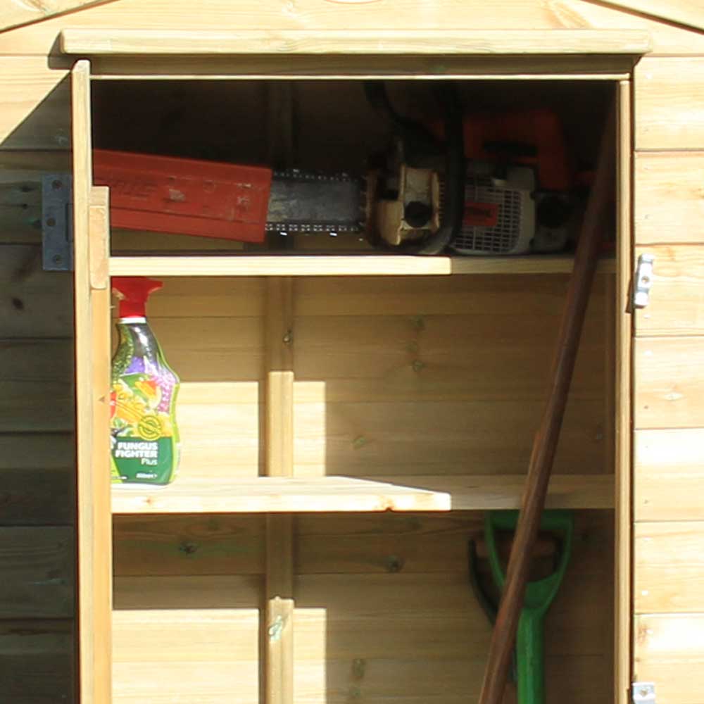 Detail of internal shelves